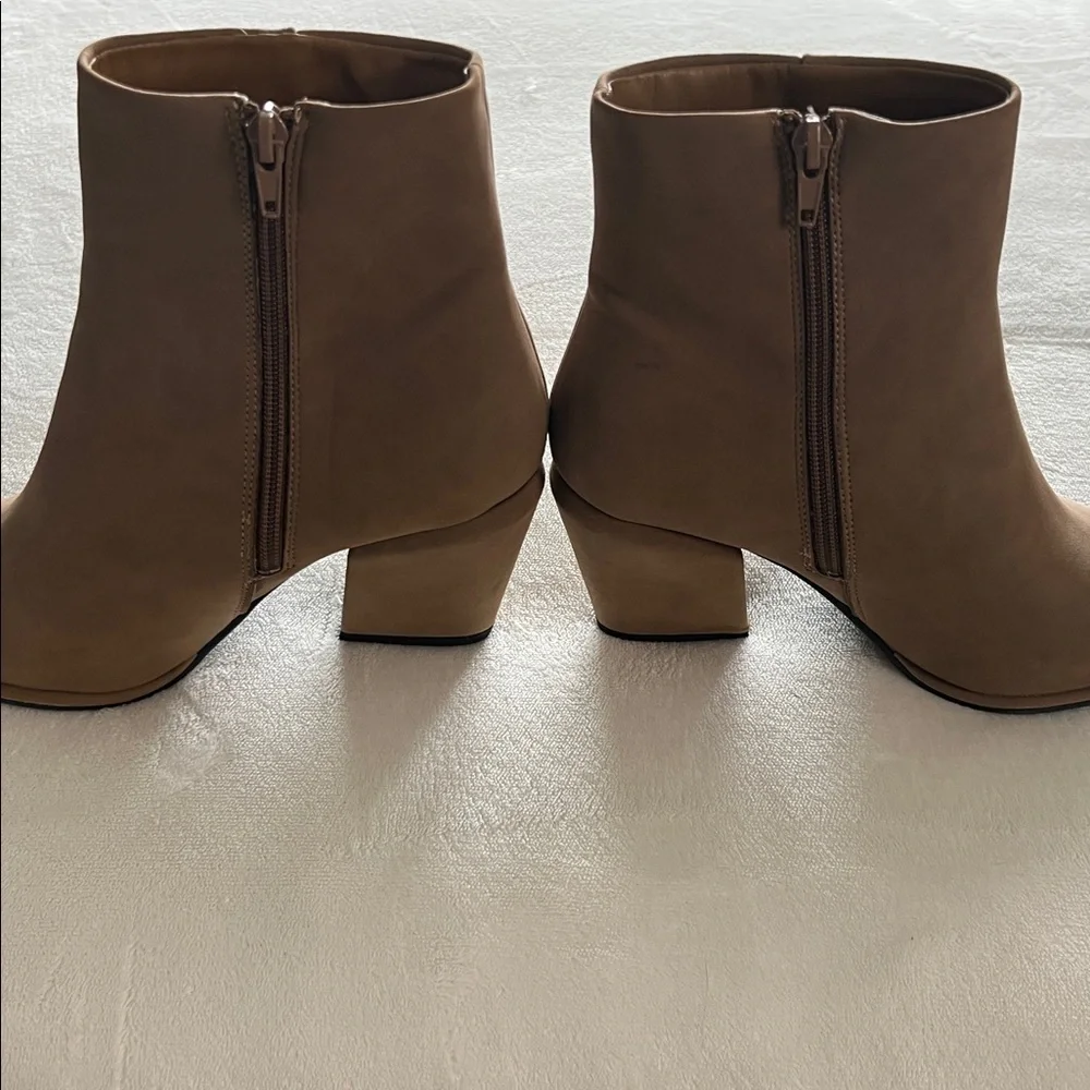 MIA ankle boots-NWT-7.5